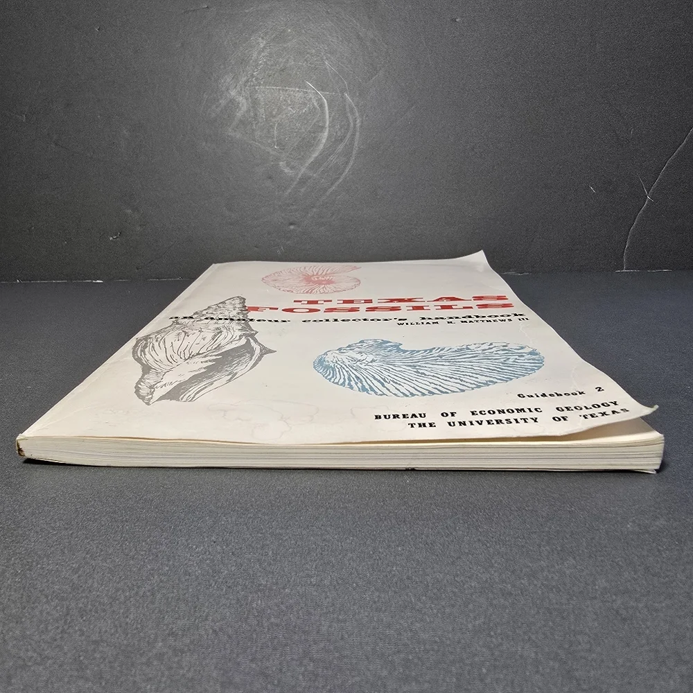Texas Fossils amateur Collectors Handbook Guidebook 2 by William Matthews